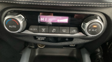 Nissan Juke 1.0 DiG-T 114 N-Connecta 5dr Petrol Hatchback